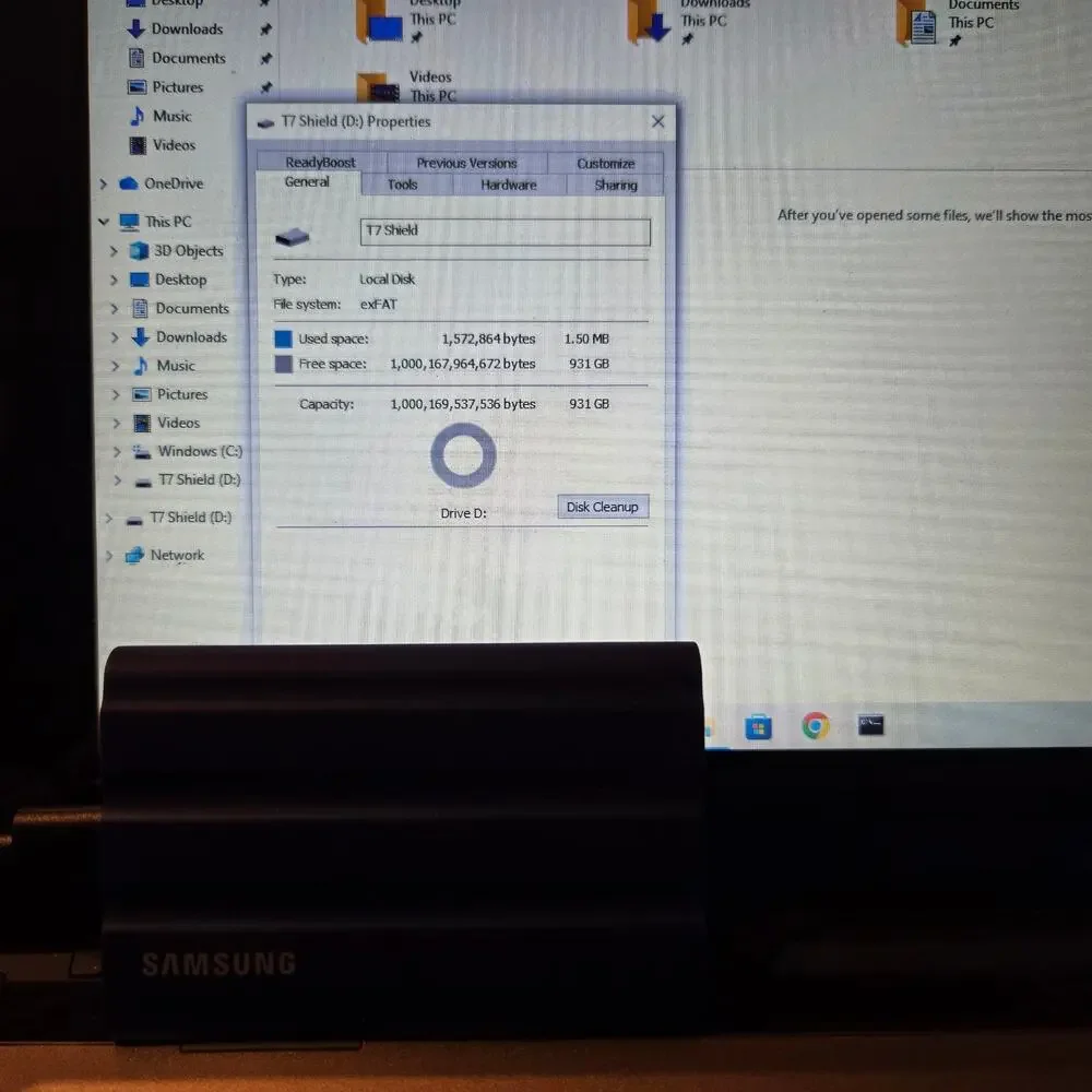 SAMSUNG T7 Shield External 1 TB SSD USB 3.1 Gen 2 (G1-1048) - Picture 3 of 3